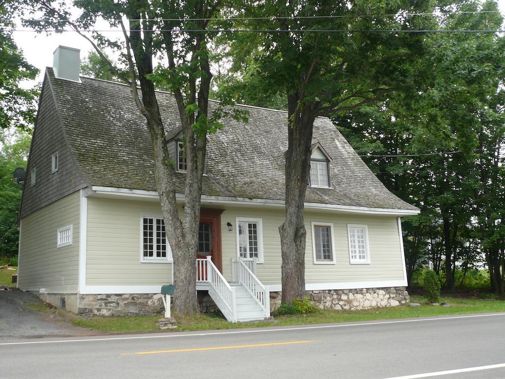 La Maison Ancestrale Guerard Saint-Laurent-de-l'ile d'Orleans 객실 사진